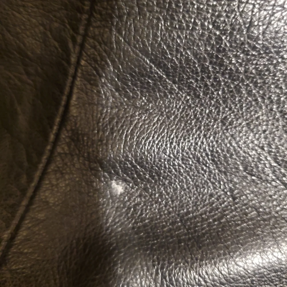 Adler Black Leather Zip-Front Women's Jacket - Picture 10 of 12